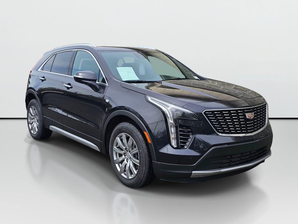 Used 2023 Cadillac XT4 Premium Luxury AWD/4WD image 9