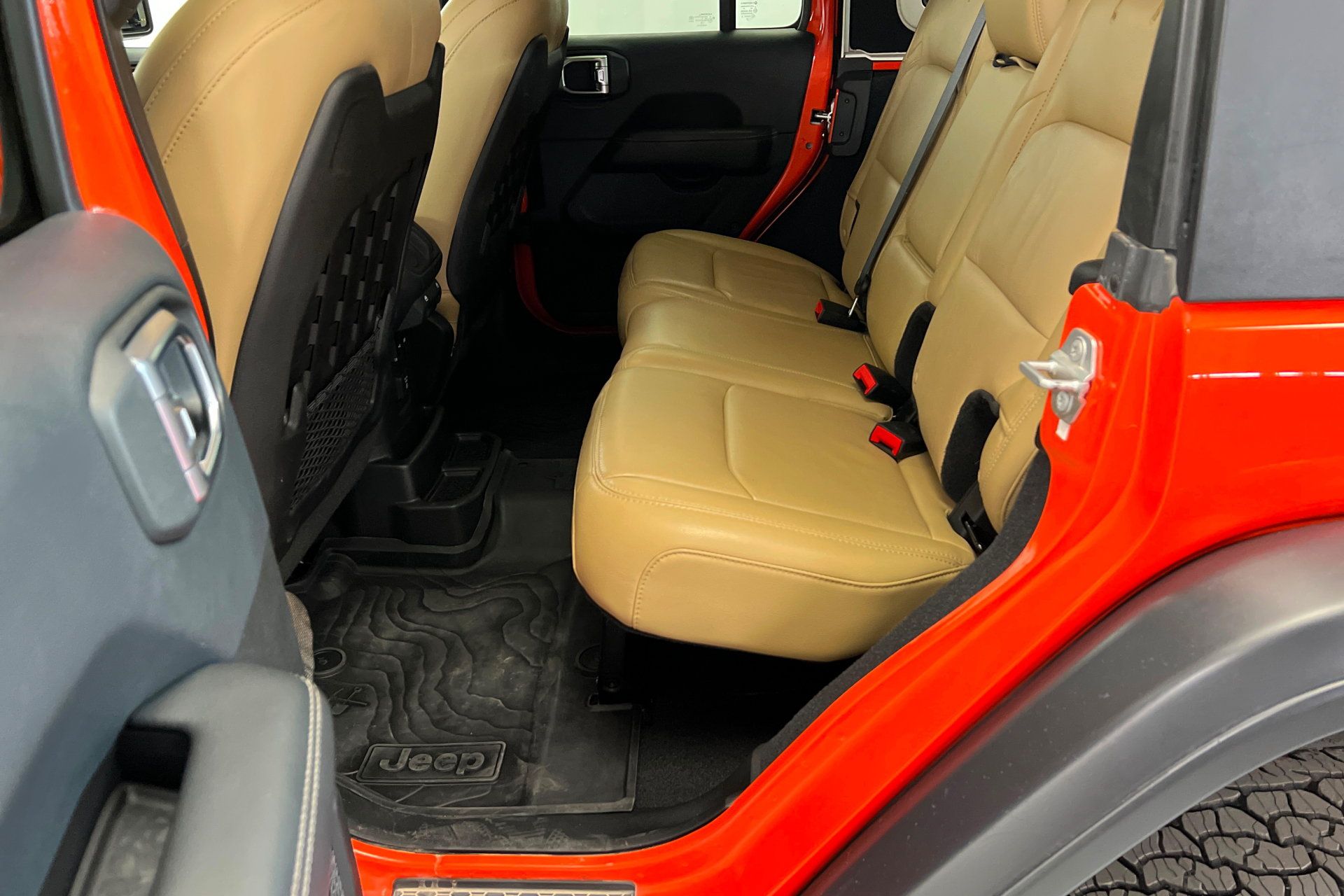 Used 2018 Jeep Wrangler Unlimited Rubicon AWD/4WD image 21