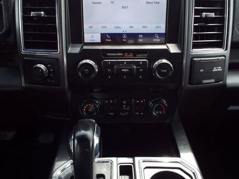 Used 2020 Ford F150 XLT w/ Equipment Group 302A Luxury image 16