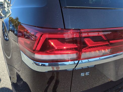 New 2026 Volkswagen Atlas SE image 18