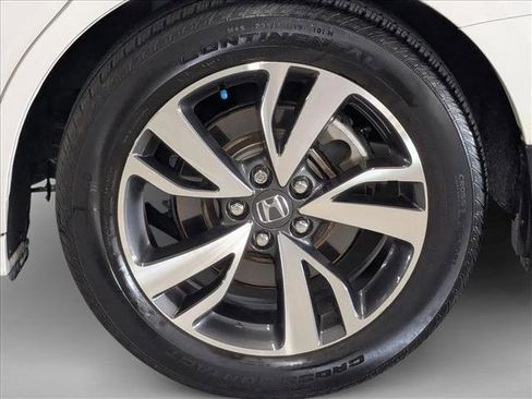 Used 2024 Honda Odyssey Touring image 26