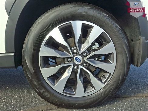 Certified 2025 Subaru Outback Limited w/ Popular Package #2 image 8