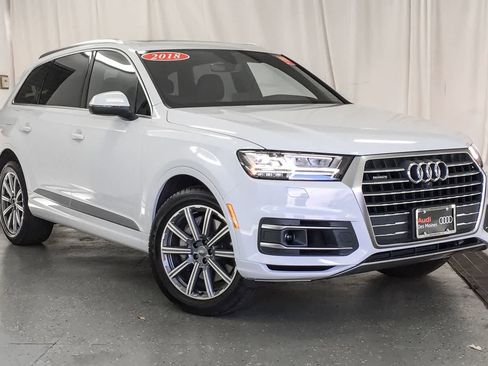 Used 2018 Audi Q7 3.0T Prestige w/ Prestige Package image 34