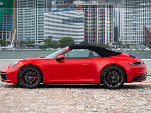 Used 2020 Porsche 911 Carrera S RWD image 13