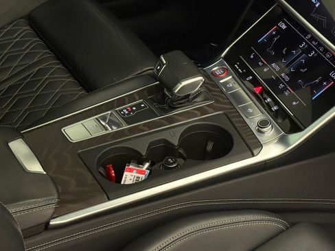 Used 2020 Audi S6 Premium Plus w/ S Sport Package AWD/4WD image 22