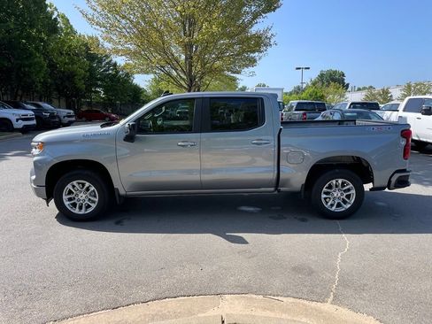 Used 2024 Chevrolet Silverado 1500 RST AWD/4WD image 4