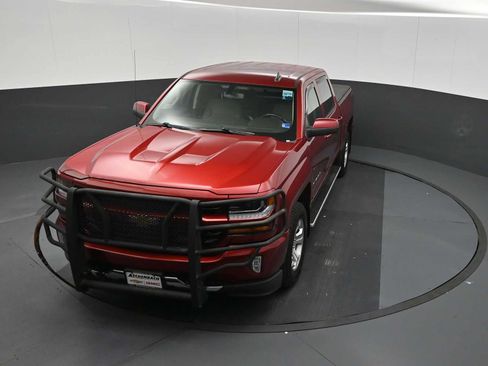 Used 2018 Chevrolet Silverado 1500 LT w/ All Star Edition AWD/4WD image 12