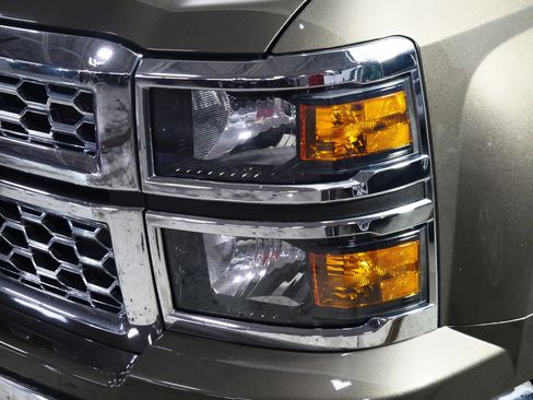 Used 2015 Chevrolet Silverado 1500 LT w/ All Star Edition image 16