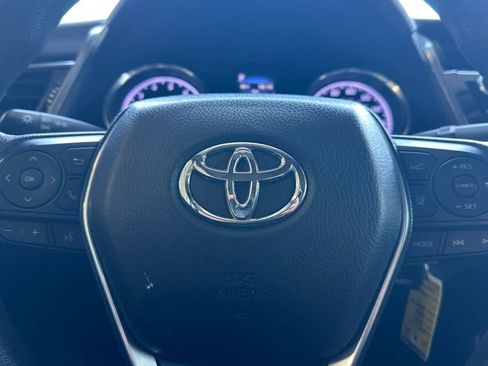 Used 2020 Toyota Camry LE FWD image 23