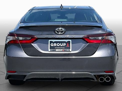 Used 2023 Toyota Camry SE FWD image 5