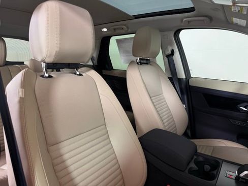 Certified 2025 Land Rover Discovery Sport S image 36