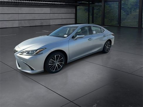 New 2025 Lexus ES 350 w/ Premium Package image 4