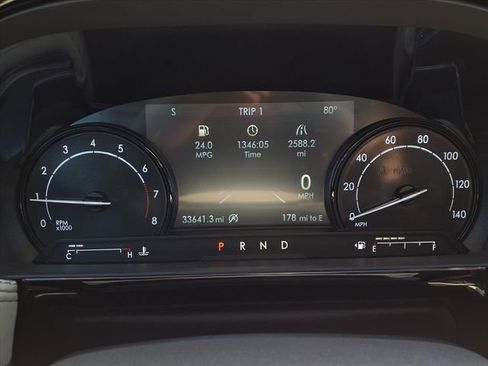 Used 2022 Lincoln Corsair FWD w/ Premium Package image 10