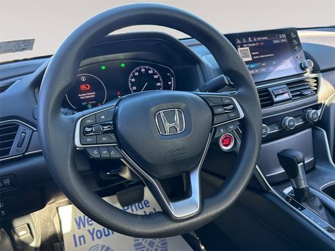 Used 2020 Honda Accord EX image 12