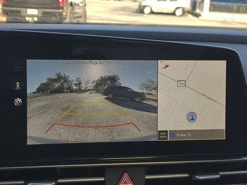 Used 2024 Hyundai Elantra SEL w/ Convenience Package image 19