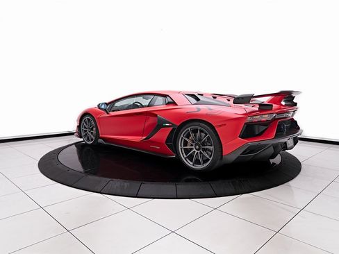 Used 2019 Lamborghini Aventador SVJ image 21