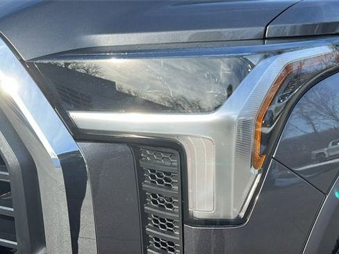 New 2025 Toyota Tundra SR5 image 4
