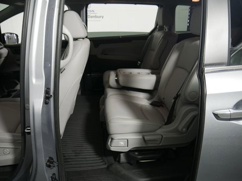 Used 2023 Honda Odyssey EX-L image 10