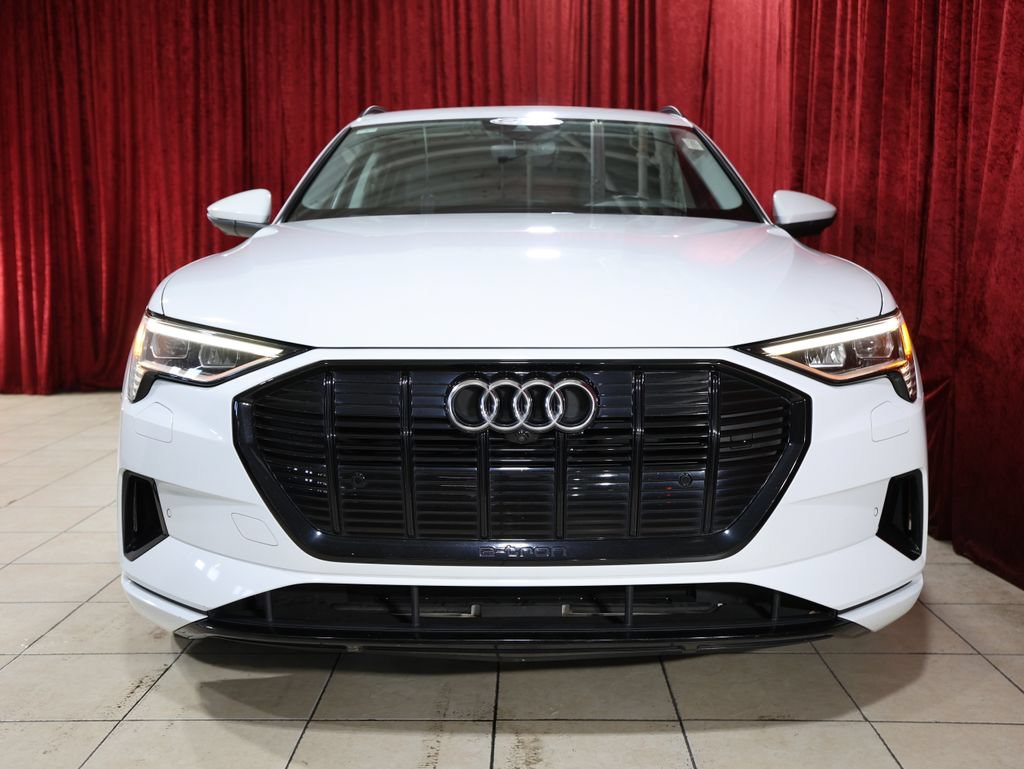 Used 2021 Audi e-tron Premium Plus w/ Premium Plus Package AWD/4WD image 9