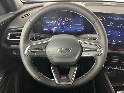 New 2026 Chevrolet Traverse Z71 w/ Driver Confidence Package image 25