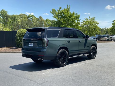 Used 2025 Chevrolet Tahoe Z71 w/ Z71 Off-Road Package image 3