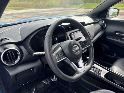 Certified 2023 Nissan Kicks SR w/ SR Premium Package FWD image 25