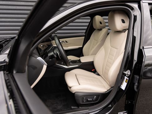 Used 2024 BMW M340i w/ Premium Package image 20