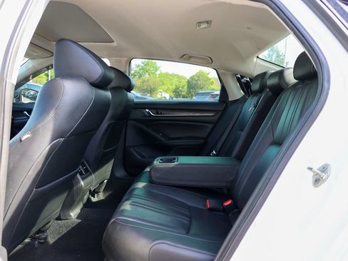 Used 2019 Honda Accord Touring image 34
