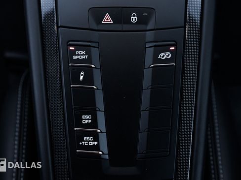 Used 2019 Porsche 911 GT3 RS image 32