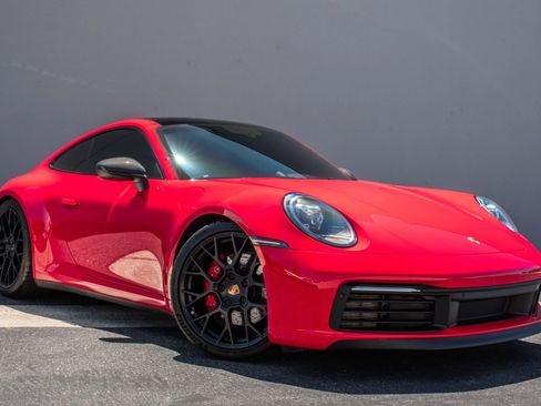 Used 2021 Porsche 911 Carrera S image 6