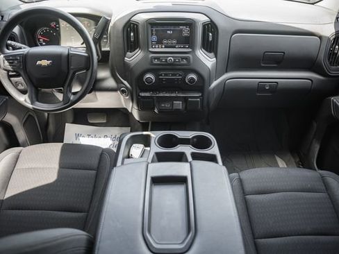 Used 2023 Chevrolet Silverado 1500 Custom AWD/4WD image 26