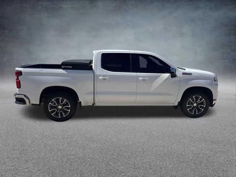 Used 2022 Chevrolet Silverado 1500 LT image 6
