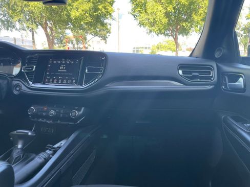 Used 2024 Dodge Durango SXT image 35