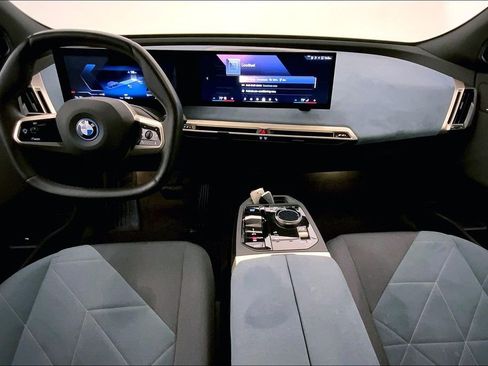 Certified 2024 BMW iX xDrive50 w/ Premium Package AWD/4WD image 16