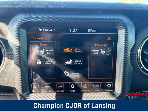 Used 2021 Jeep Wrangler Unlimited Sahara AWD/4WD image 20