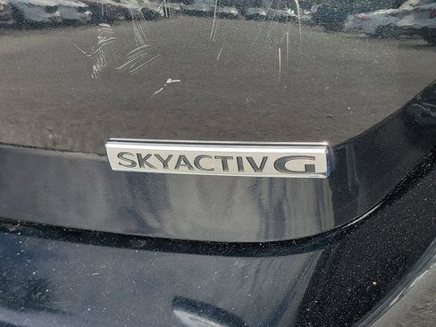 New 2022 MAZDA MAZDA3 s image 8