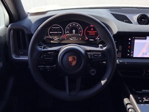 New 2026 Porsche Cayenne image 15