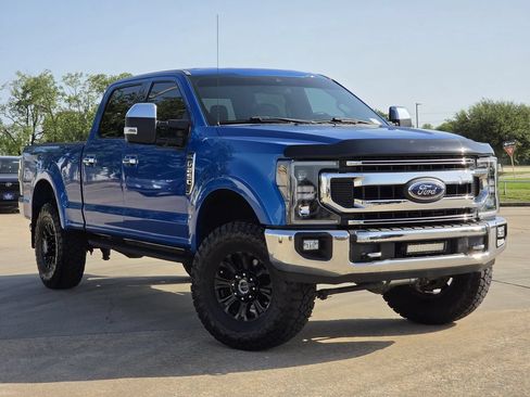 Used 2020 Ford F250 XLT w/ Tremor Off-Road Package AWD/4WD image 2