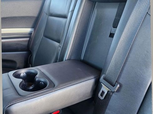 Used 2018 Dodge Durango R/T w/ Blacktop Package image 16