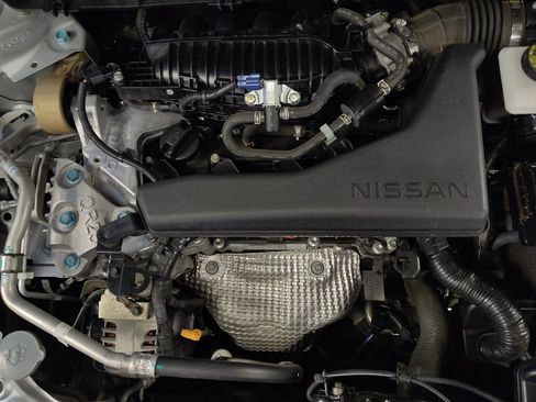 Used 2019 Nissan Rogue SV FWD image 30