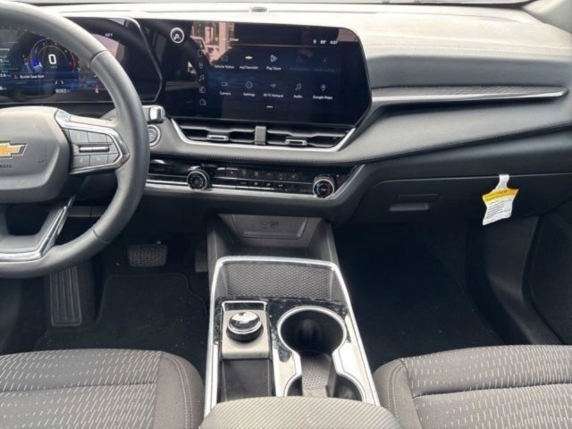Used 2026 Chevrolet Equinox LT FWD image 13