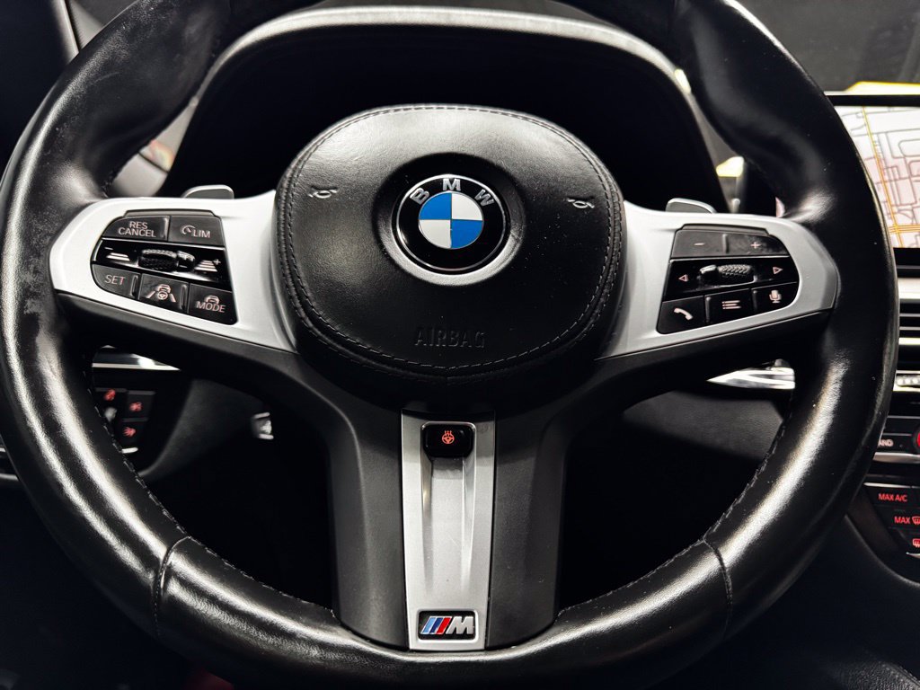 Used 2023 BMW M550i xDrive w/ Executive Package AWD/4WD image 23
