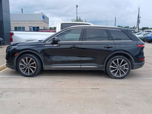 Used 2020 Lincoln Corsair Reserve w/ Equipment Group 201A FWD image 9