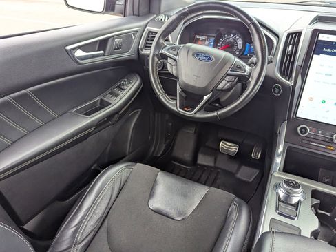 Used 2021 Ford Edge ST image 16