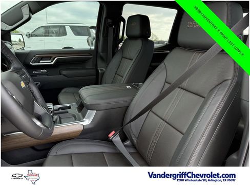 New 2026 Chevrolet Silverado 1500 High Country w/ Technology Package AWD/4WD image 20