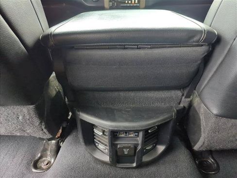 Used 2022 RAM 2500 Laramie AWD/4WD image 18