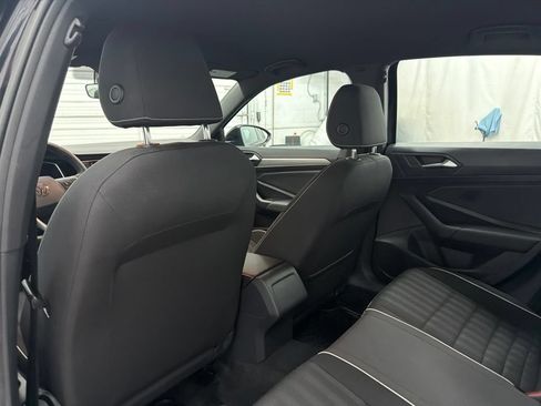 Used 2022 Volkswagen Jetta Sport FWD image 18