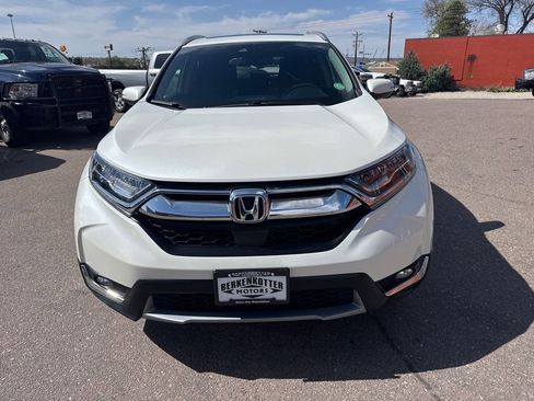 Used 2018 Honda CR-V Touring image 2