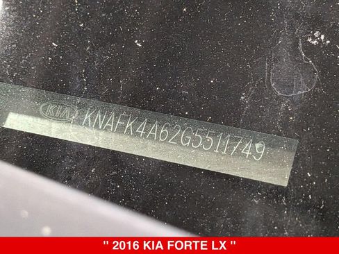 Used 2016 Kia Forte LX FWD image 33