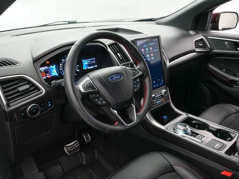 Certified 2024 Ford Edge ST-Line AWD/4WD image 14